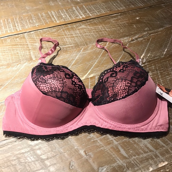 Lingerie 34C Pink and Black Lace Bra - Picture 4 of 5